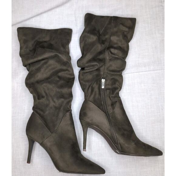 Jessica Simpson JS- Adler Suede Olive Green Heeled Boots Size 10M - Picture 1 of 10